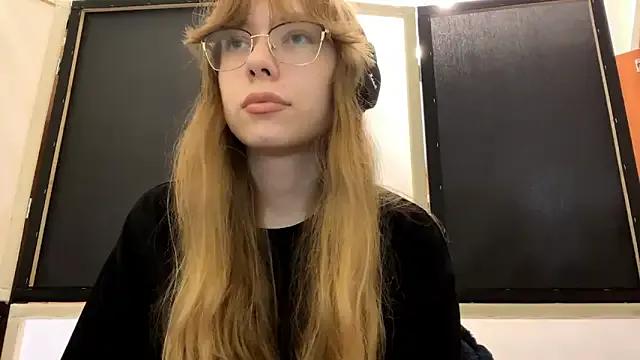 Freechat JuneCooper on StripChat