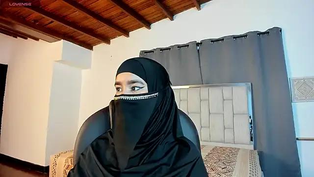 StripChat kalila_latif is Freechat kalila_latif — Show big ass and dance