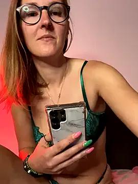 Private LauraLuxxx on StripChat