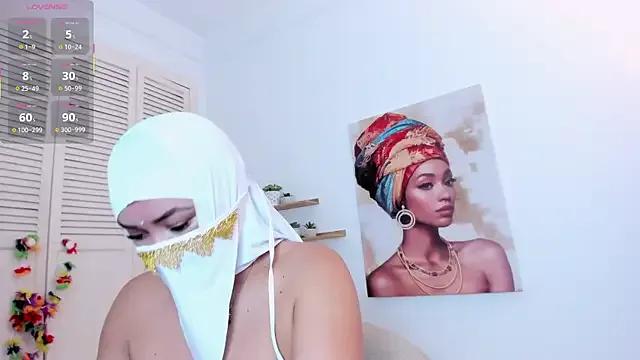 Freechat Layla_arabelle on StripChat