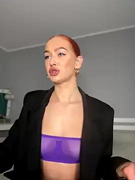 Private LittleFox___ on StripChat