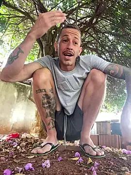 Freechat Lucasjandre on StripChat