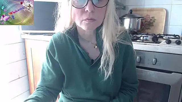 StripChat martachatte is Freechat martachatte — SQUIRT