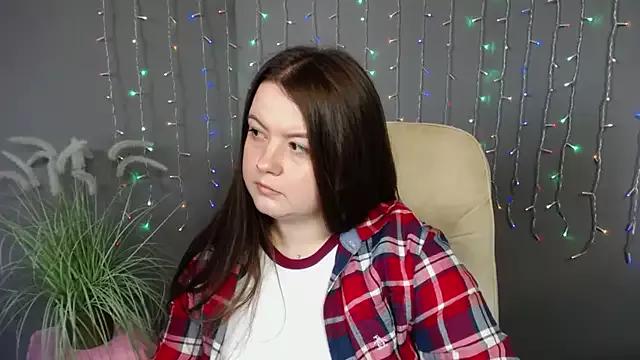 Freechat MavkaCute on StripChat