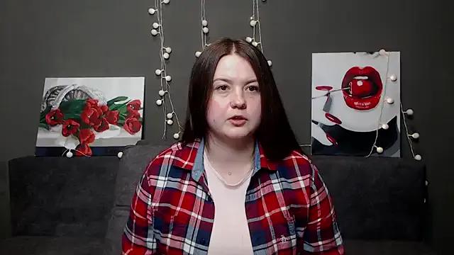 Freechat MavkaCute on StripChat