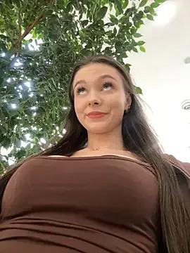 Freechat MilaBee on StripChat