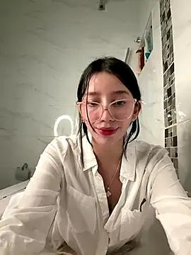 Freechat Min_junn on StripChat