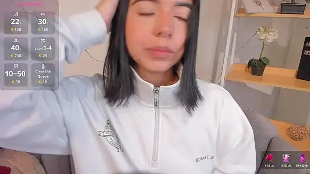 Freechat NicolRoss_ on StripChat