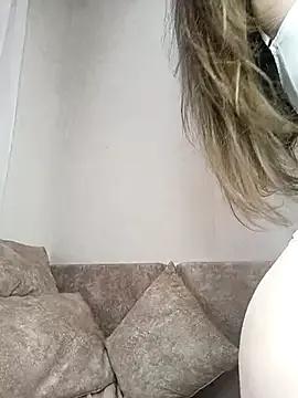 Freechat Olivia_OliV on StripChat