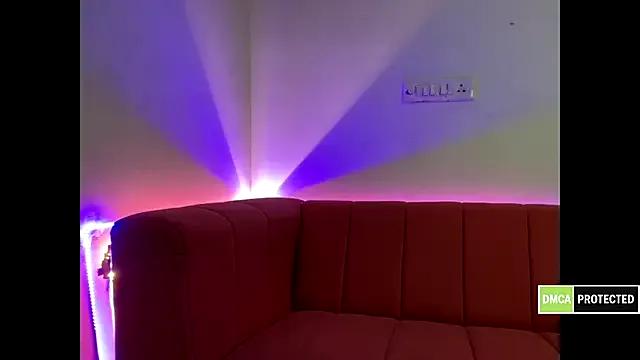 Freechat Onlyishuu on StripChat