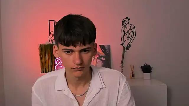 Freechat rico_steel on StripChat