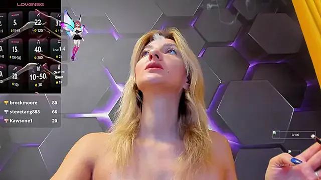 Freechat RileyLanna on StripChat