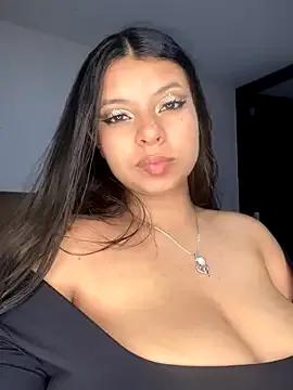 Freechat RsellAmb on StripChat