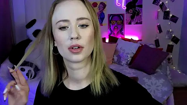 Freechat SashaBrooks on StripChat