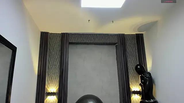 Freechat selene_red_ on StripChat