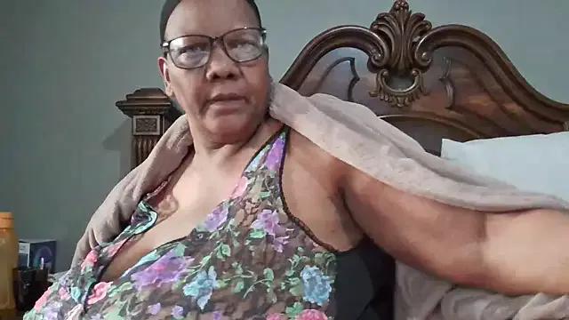 Freechat SEXYBOOBSNASS on StripChat