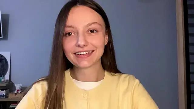 StripChat SoulHiperAgne_ is Freechat SoulHiperAgne_ — Play with hair a bit