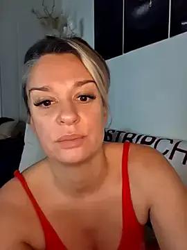 StripChat SpicyVicky is Freechat SpicyVicky — Tu choisis cochon? NUE OU DOIGTS CHATTE