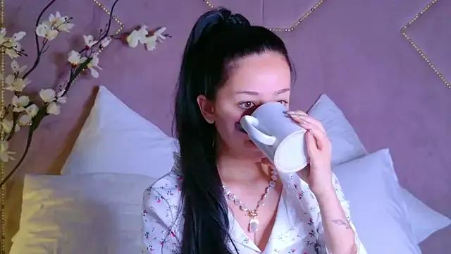 Private STELLA_RICH on StripChat