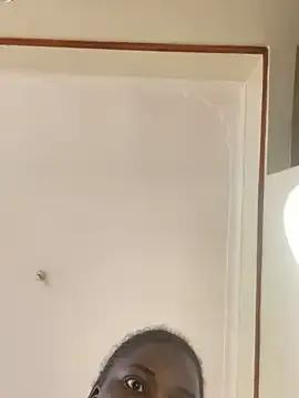 Private sweet18creamybigpussy on StripChat