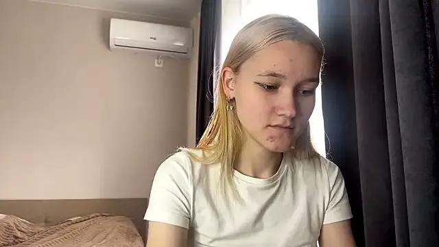 Freechat TwinedPeril on StripChat