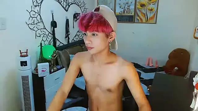 Freechat WildestTwink on StripChat