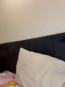 Freechat yaprakmericc on StripChat