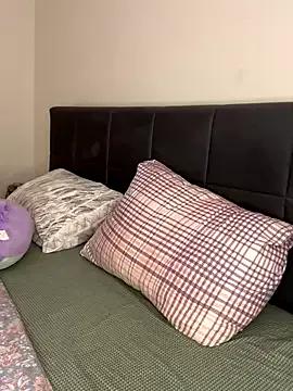 Freechat yaprakmericc on StripChat