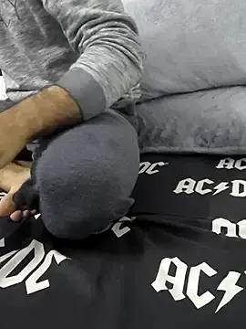 StripChat yazinyazin1 is Freechat yazinyazin1 — Cum and bath