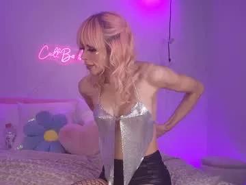 cam to cam sexiness with Girls streamers. Explore the newest collection of intense camshows from our capable horny hosts.