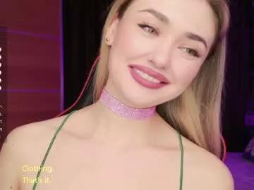 cam to cam sexiness with Girls streamers. Explore the newest collection of intense camshows from our capable horny hosts.