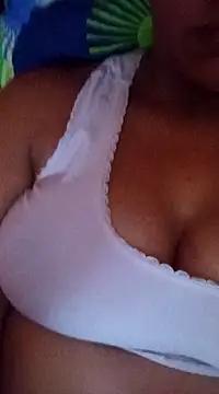 Andreita_95 from StripChat is Freechat