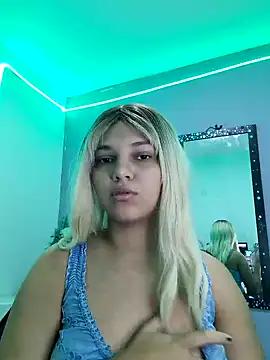 anyprincess from StripChat is Freechat