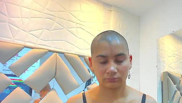 artemis_godness from StripChat is Freechat