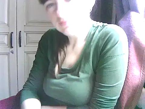 CandyLuna19 from StripChat is Freechat