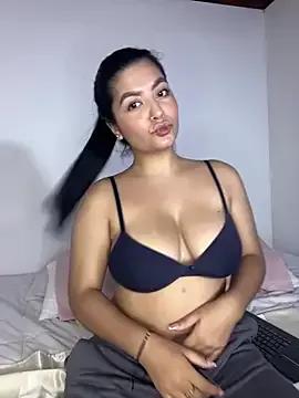 DashaStar from StripChat is Freechat