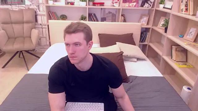 EthanPinkman from StripChat is Freechat