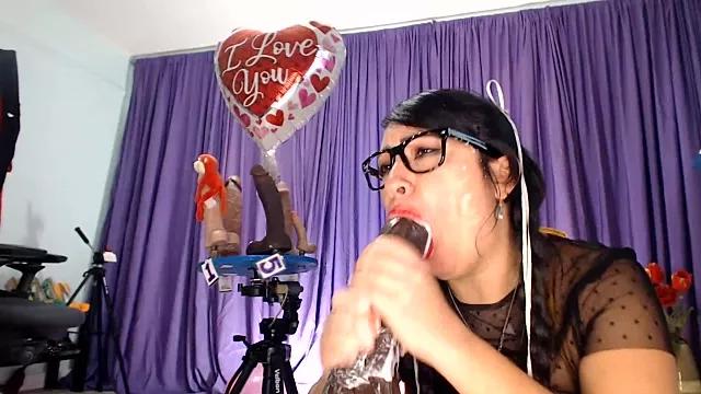cam to cam sexiness with Girls streamers. Explore the newest collection of intense camshows from our capable horny hosts.