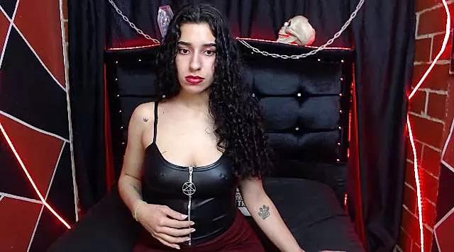 cam to cam sexiness with Girls streamers. Explore the newest collection of intense camshows from our capable horny hosts.