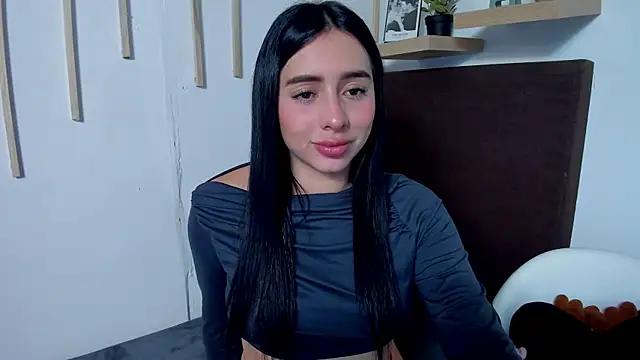 isabella_jade from StripChat is Freechat