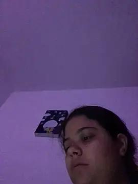 Luisa_golden from StripChat is Freechat