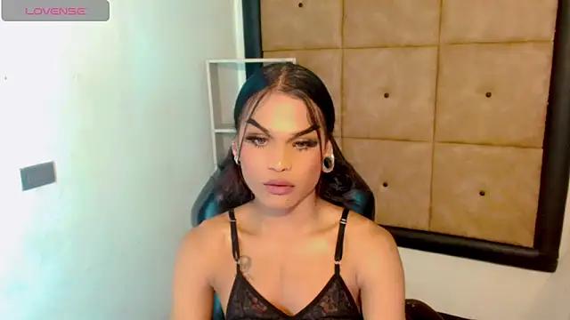 Mane-Evanss from StripChat is Freechat