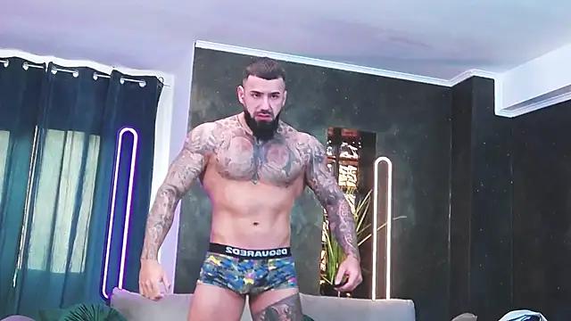 masterkingofmusclee from StripChat is Freechat