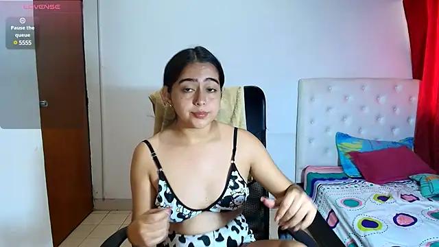 miavalentina_ from StripChat is Freechat