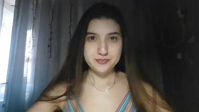 MilanesaGold28 from StripChat is Freechat