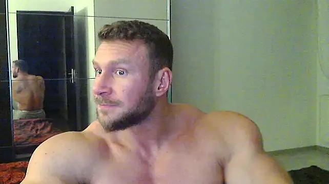 muscularkevin from StripChat is Freechat