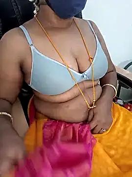 Photos of Tamil-hotwife from StripChat is Freechat