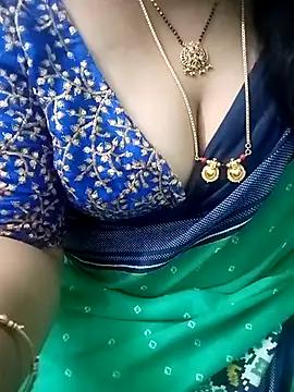 your-sameera from StripChat is Freechat